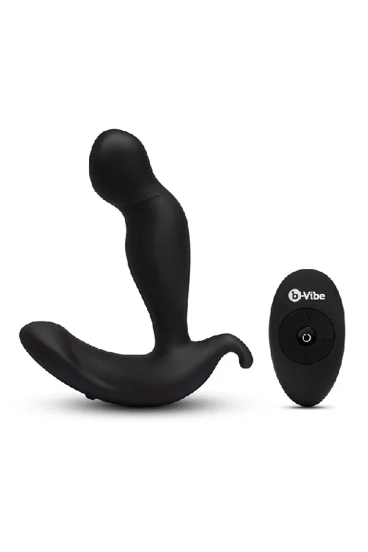 b-Vibe - 360 Prostate Remote Controlled Vibrating Plug - Black