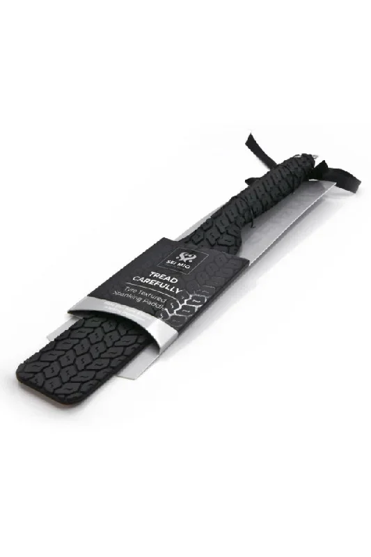 creative-conceptions-sei-mio-tread-carefully-tyre-textured-paddle-black