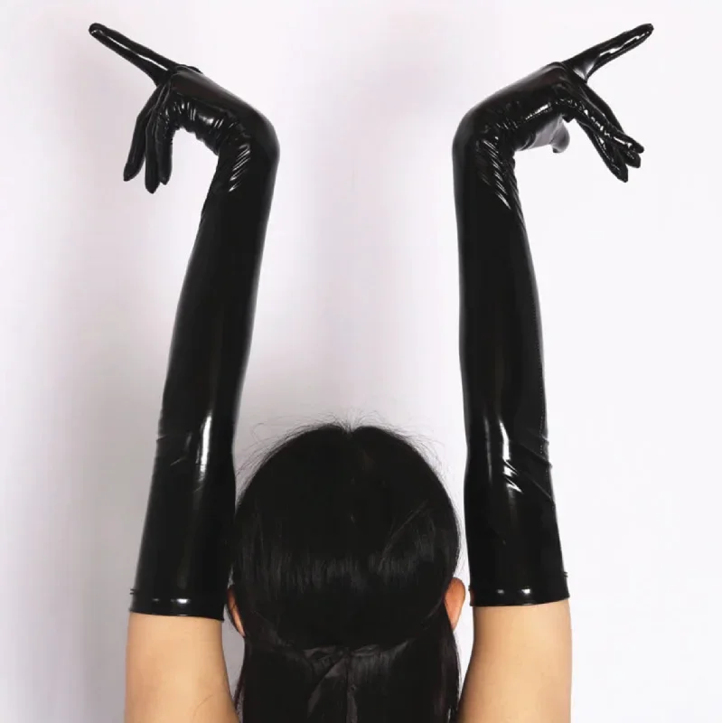 long-liquid-gloves