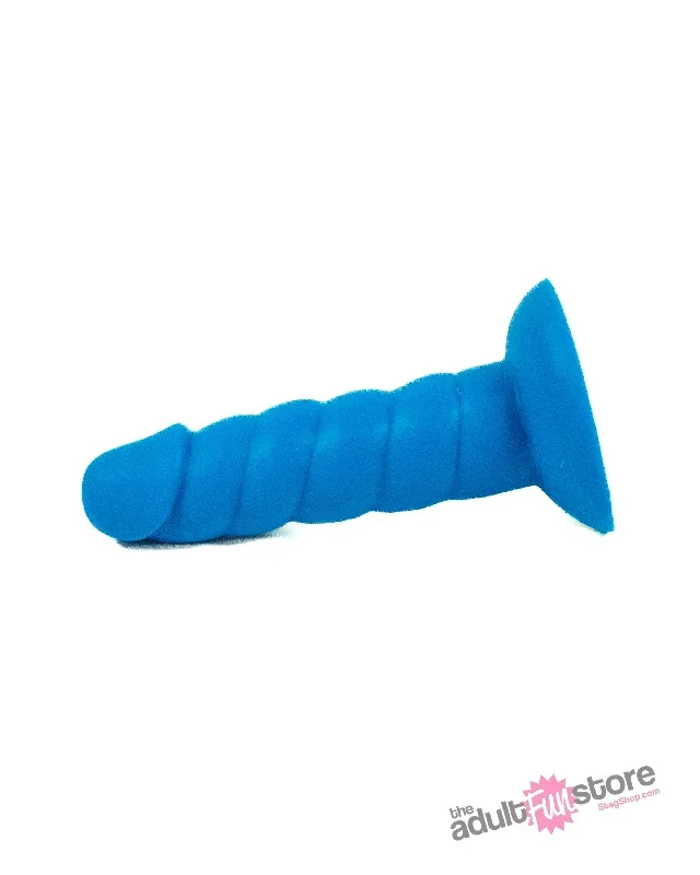 rock-candy-toys-suga-daddy-5-5-inch-silicone-dildo-blue