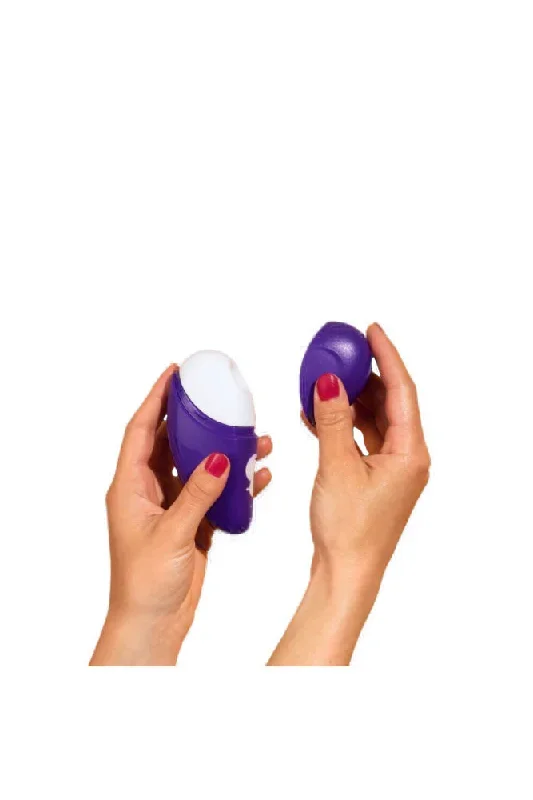 romp-free-clitoral-stimulator-purple