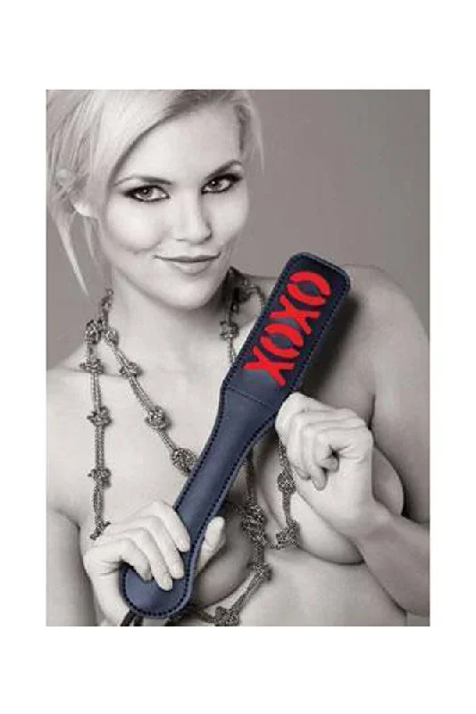 sex-mischief-xoxo-paddle-black-red