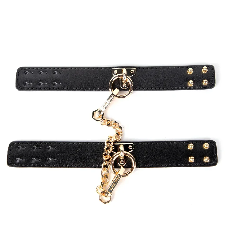 zyl-petite-faux-leather-push-stud-wrist-cuffs