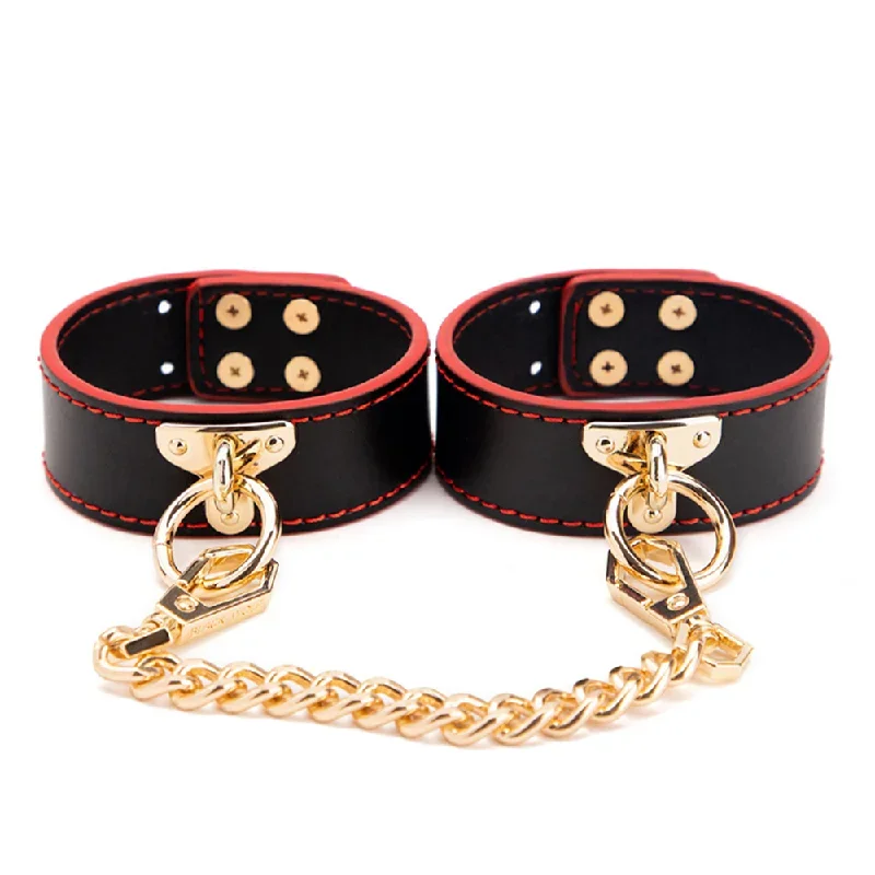 zyl-petite-faux-leather-push-stud-wrist-cuffs